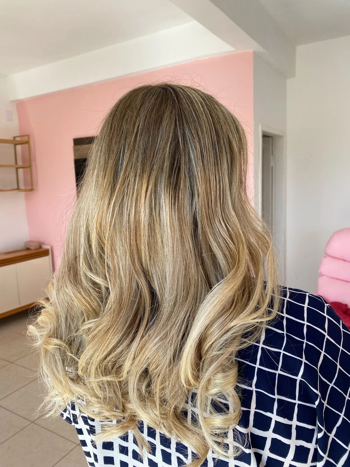 Salão de Beleza Fernanda Arnold Hair & Care — Salões de Beleza em São Bento do Sul-SC (foto 3)